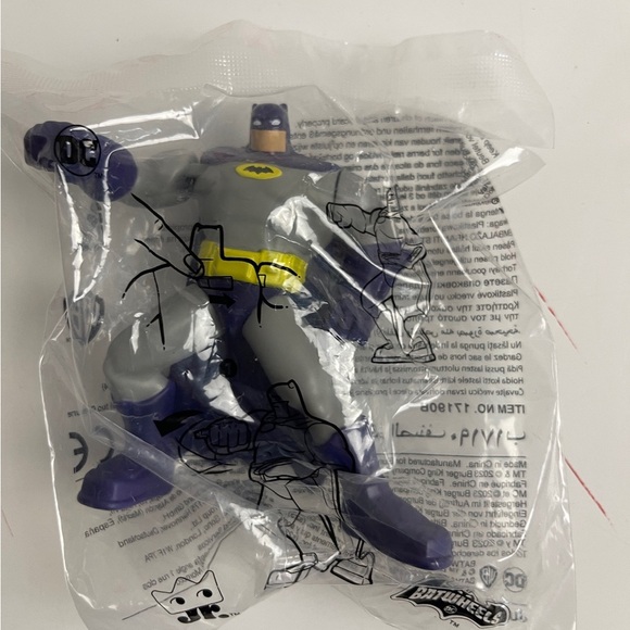 Other - Dynamic Gray and Purple Action Figure Playset
